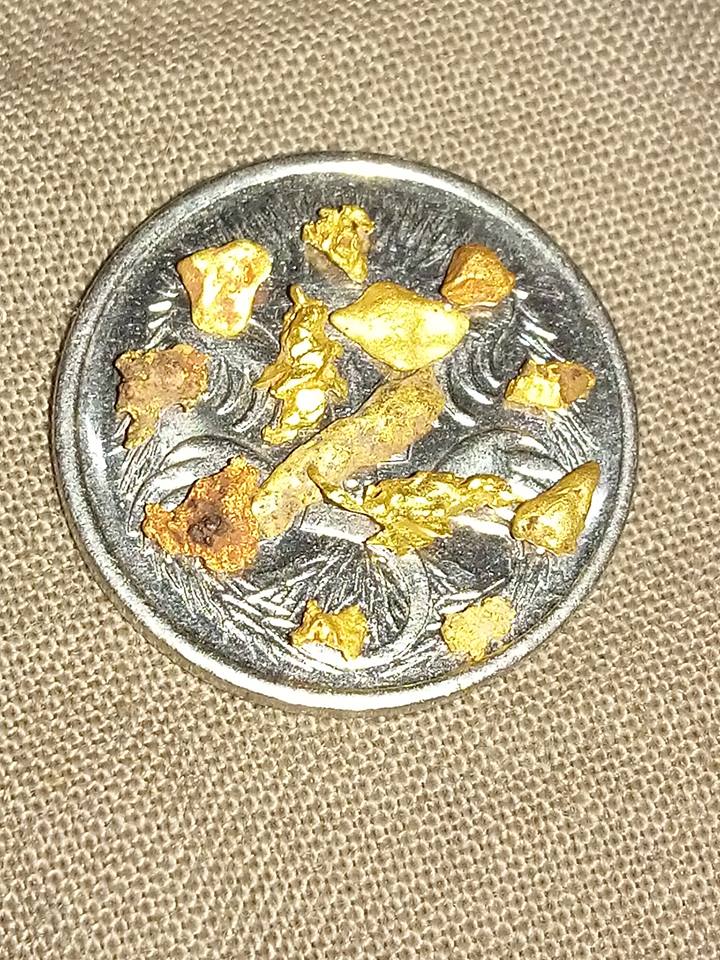 37603450_10216936960118579_3755579584704151552_n